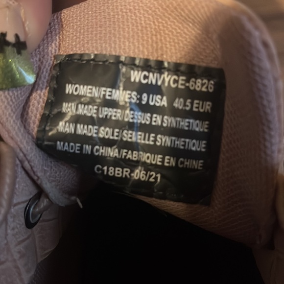 Lugz light pink boots - Picture 4 of 4